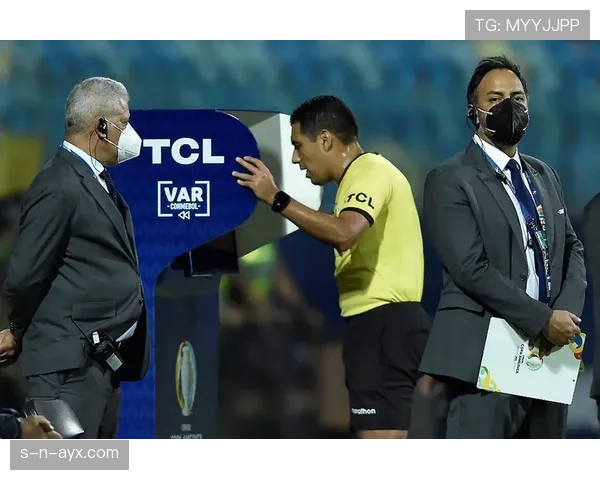 乌拉圭队攻防兼备状态回升，团队协作闪耀赛场