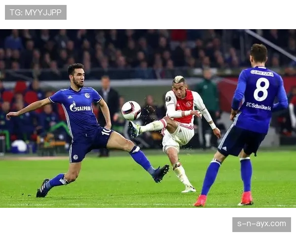 乌德勒支战术革新显成效：深度解析其持续竞争力与关键策略