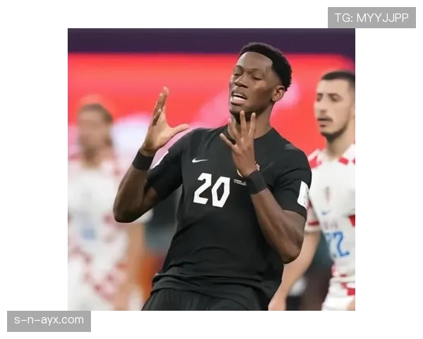 乔纳森·戴维与拉卡泽特:技术型前锋的战术角色对比 乔纳森·戴维与拉卡泽特:技术型前锋的战术角色对比