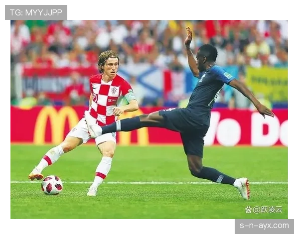 莫德里奇摆脱与转身能力解析