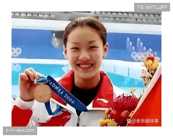 伏明霞这生活真让人心累，儿子都能败光她的“宝藏”真不简单